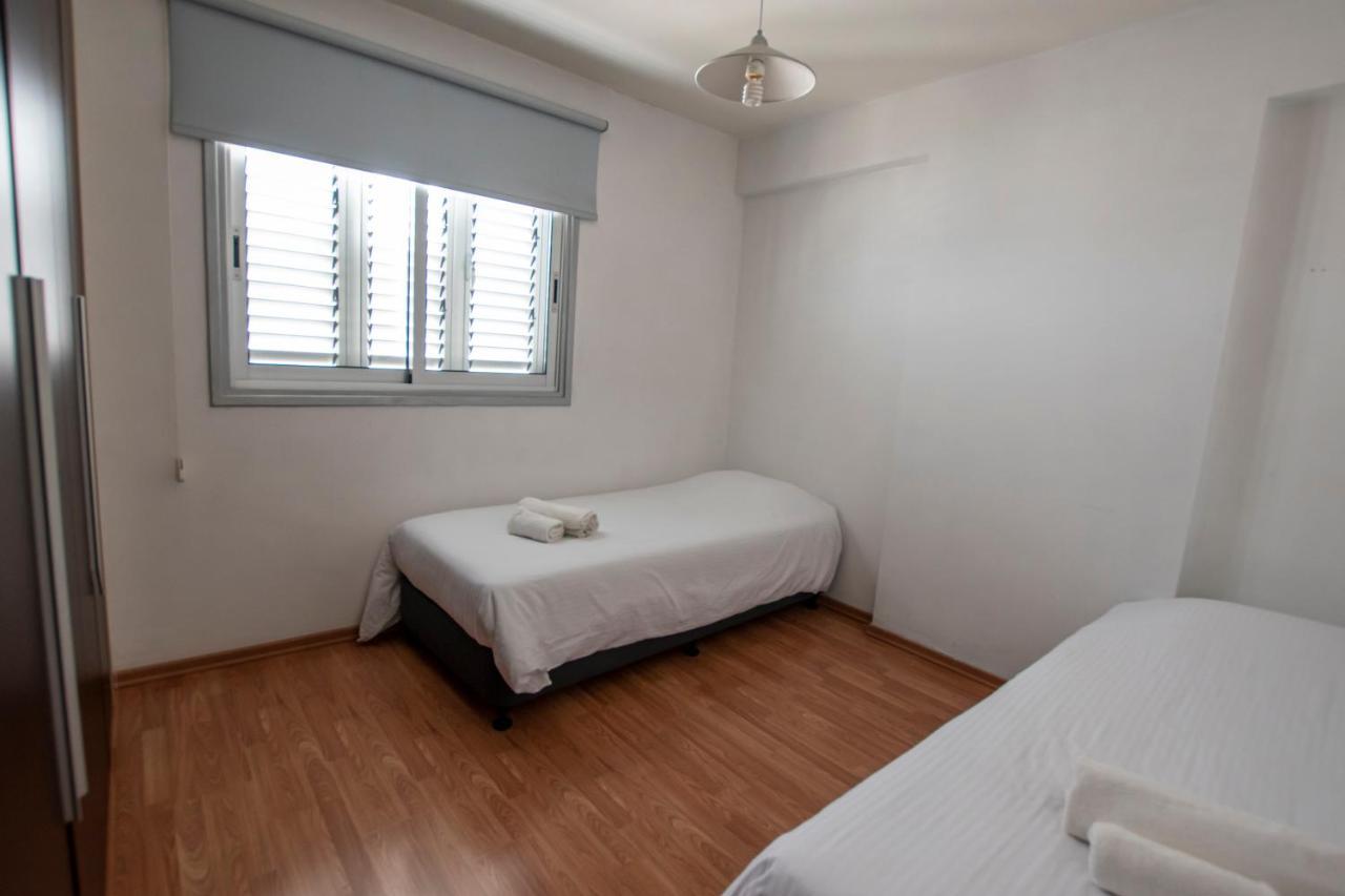 Glabur Stays - The Executive 2 Bdr - Nicosia City, Free Parking & Wifi, Welcomes You!!! ภายนอก รูปภาพ